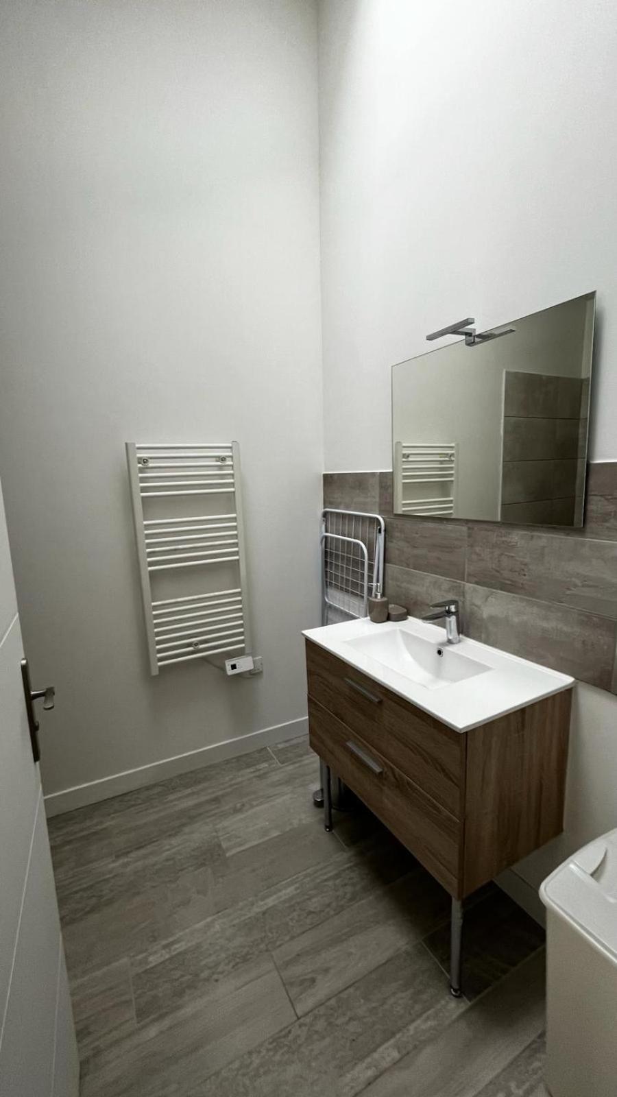 Spacieux T2, Residence Charles Trenet 纳博讷 客房 照片