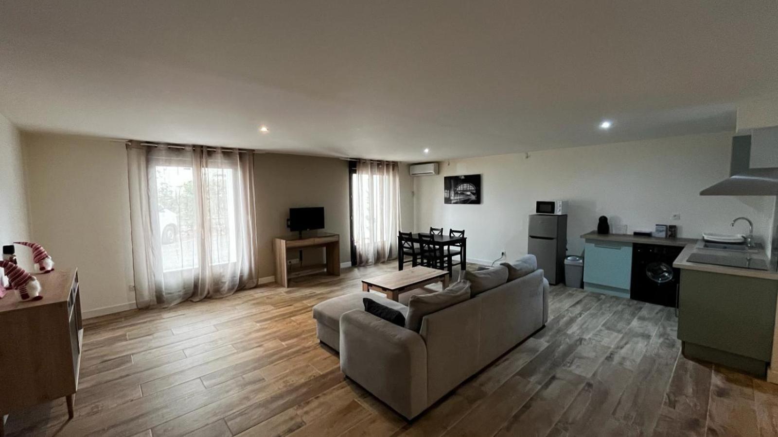 Spacieux T2, Residence Charles Trenet 纳博讷 客房 照片
