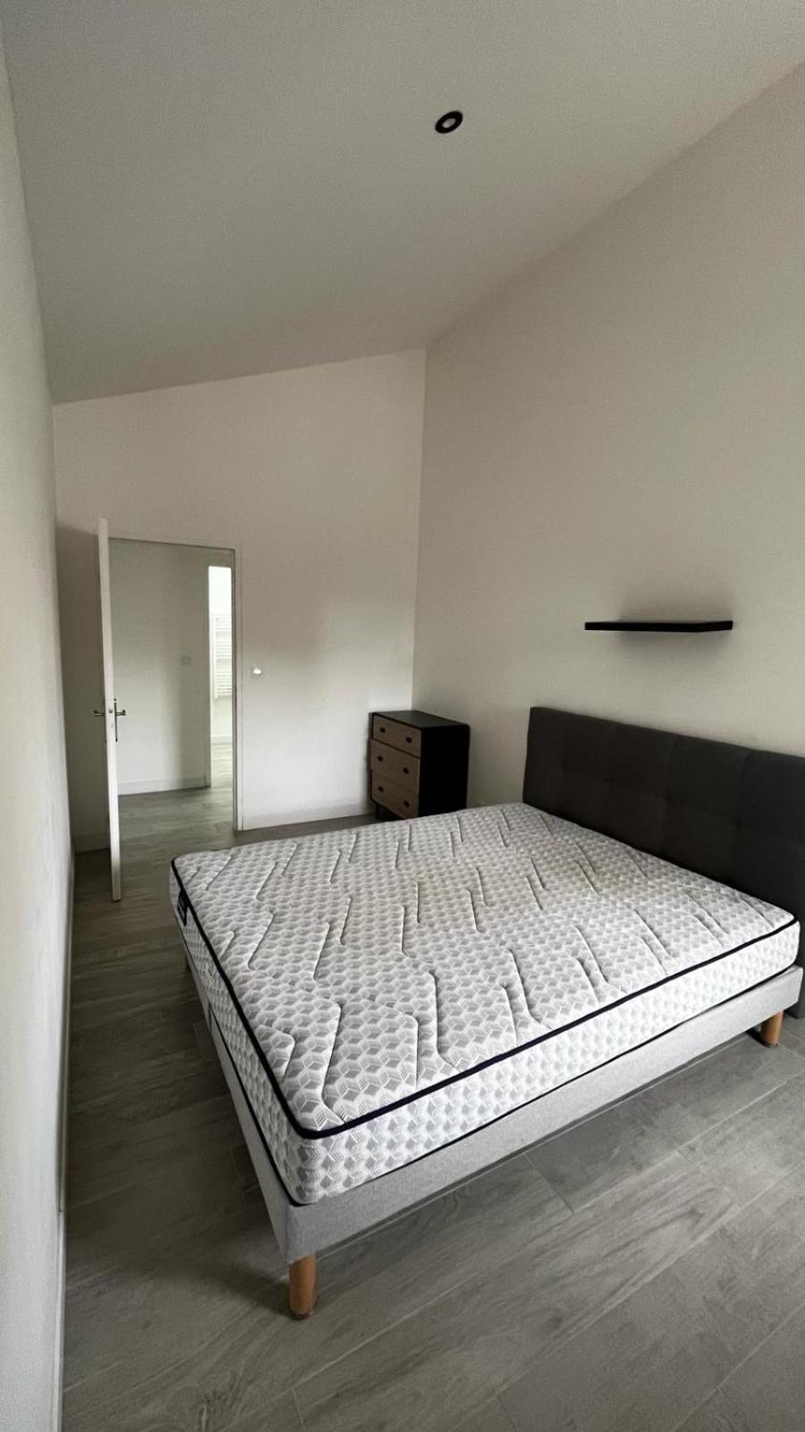 Spacieux T2, Residence Charles Trenet 纳博讷 客房 照片
