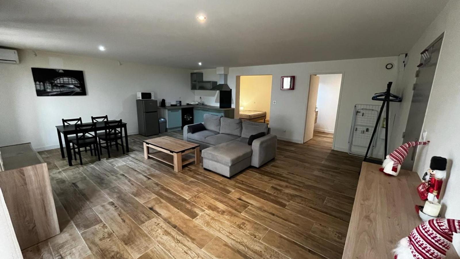 Spacieux T2, Residence Charles Trenet 纳博讷 客房 照片