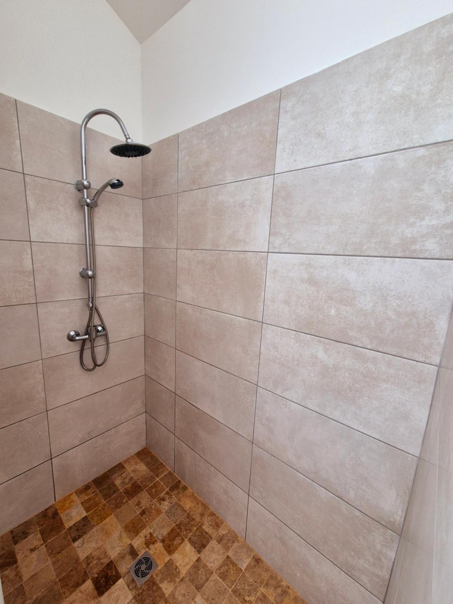 Spacieux T2, Residence Charles Trenet 纳博讷 外观 照片
